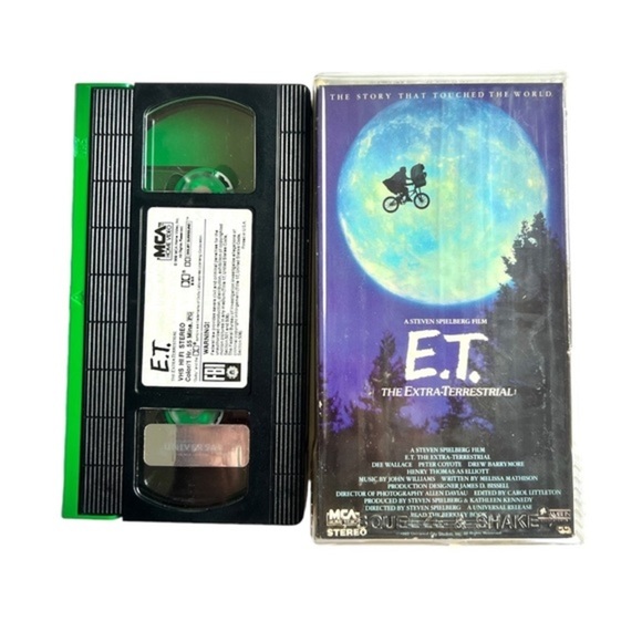Universal Media Et Vhs Original 982 Collectible Tape Of The Movie
